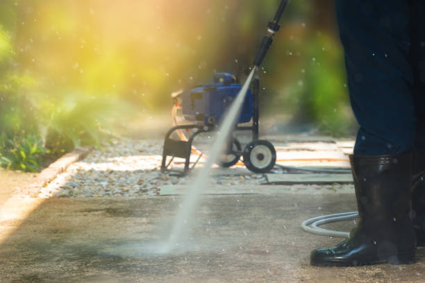 Best Deck and Patio Pressure Washing in Hampshire, IL